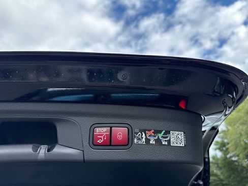 Certified 2026 Mercedes-Benz GLE 350 4MATIC image 29