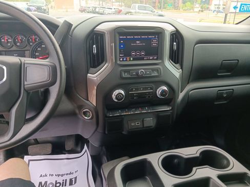 Used 2026 GMC Sierra 1500 Pro w/ Pro Value Package AWD/4WD image 17