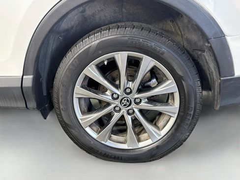 Used 2018 Toyota RAV4 Limited w/ All Weather Liner Package AWD/4WD image 37