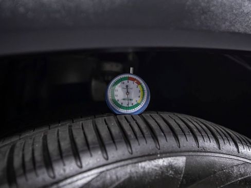 Used 2024 Mercedes-Benz GLS 450 4MATIC image 49