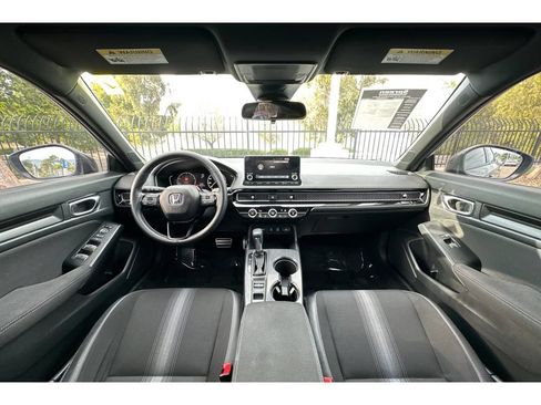 Used 2025 Honda Civic Sport image 15