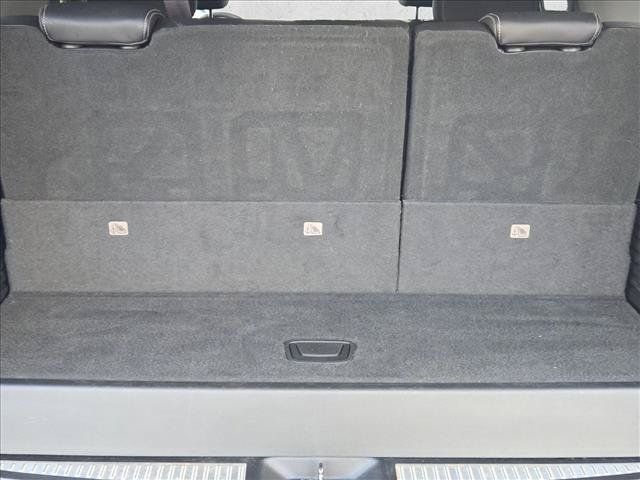 Used 2017 GMC Yukon Denali w/ Open Road Package RWD image 6