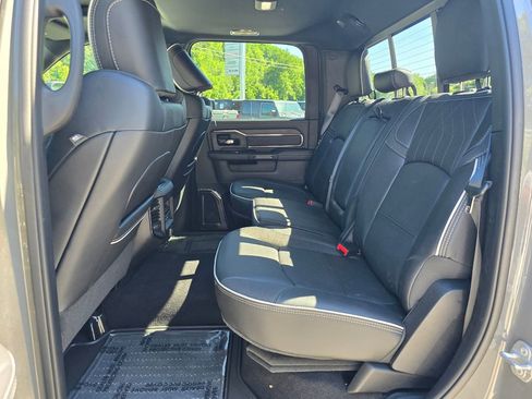 New 2026 RAM 2500 Limited AWD/4WD image 12