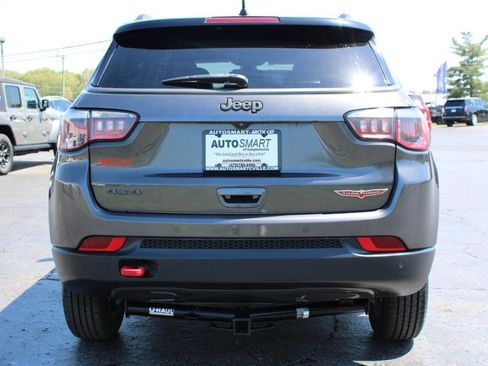 Used 2018 Jeep Compass Trailhawk w/ Safe & Security Group AWD/4WD image 5