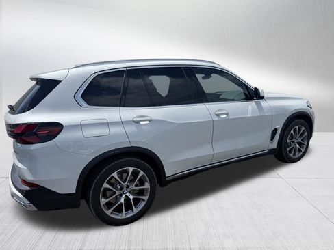 Used 2026 BMW X5 xDrive40i w/ Climate Comfort Package AWD/4WD image 5