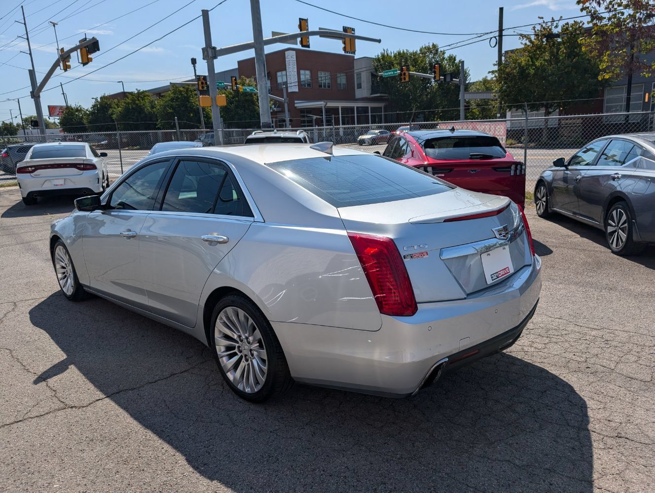 Used 2018 Cadillac CTS Luxury RWD image 8