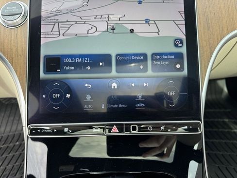 Certified 2022 Mercedes-Benz C 300 4MATIC Sedan image 17