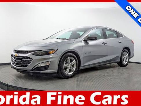Used 2024 Chevrolet Malibu LS FWD image 1