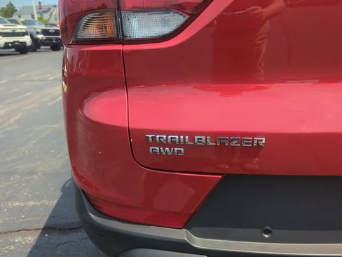 Certified 2026 Chevrolet TrailBlazer LS w/ LS Convenience Package AWD/4WD image 9