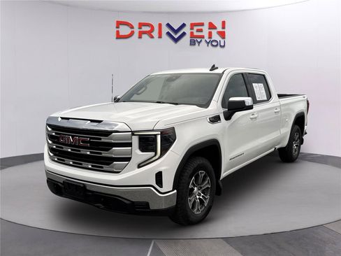 Used 2023 GMC Sierra 1500 SLE AWD/4WD image 46