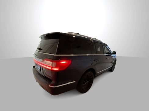 Used 2020 Lincoln Navigator Black Label w/ Cargo Convenience Package AWD/4WD image 8
