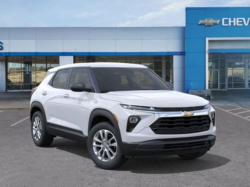 New 2026 Chevrolet TrailBlazer LS w/ LS Confidence Package FWD image 8