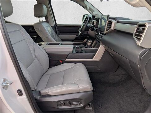 Used 2024 Toyota Tundra Limited image 20