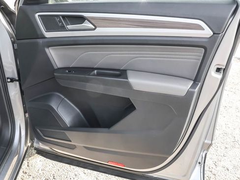 Used 2022 Volkswagen Atlas SEL image 41