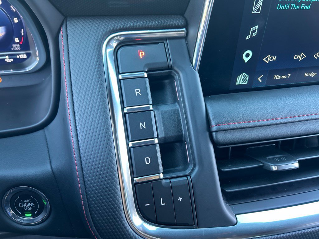 Used 2023 Chevrolet Tahoe RST w/ Luxury Package RWD image 31