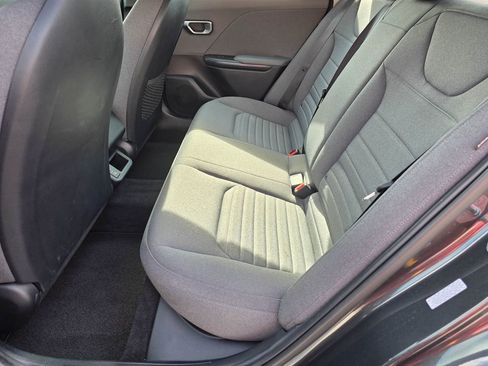 Used 2025 Kia K4 EX FWD image 13