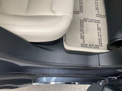 Used 2019 Tesla Model S Standard Range AWD/4WD image 53