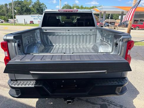 New 2026 Chevrolet Silverado 1500 Custom Trail Boss w/ LPO, Dark Essentials Package AWD/4WD image 17