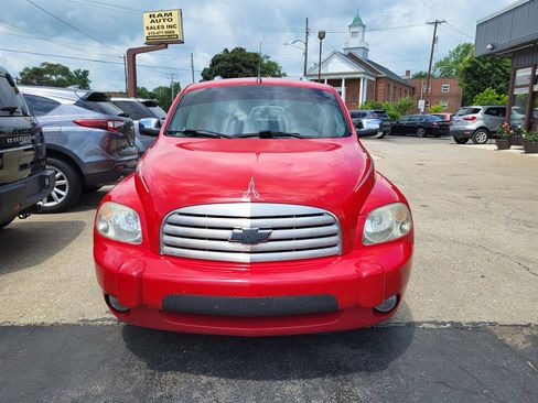 Used 2006 Chevrolet HHR LT w/ HHR Spring Edition Package FWD image 2