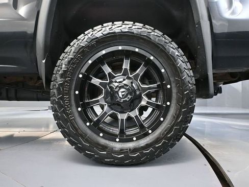 Used 2018 GMC Sierra 2500 Denali w/ Duramax Plus Package image 13