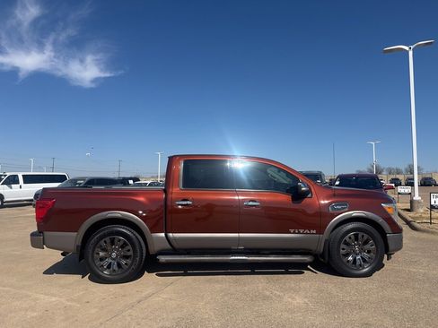 Used 2017 Nissan Titan Platinum Reserve image 20