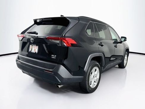 Used 2021 Toyota RAV4 XLE w/ Convenience Package AWD/4WD image 10