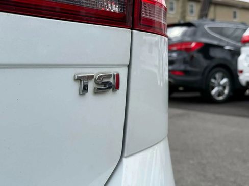 Used 2015 Volkswagen Golf S image 5