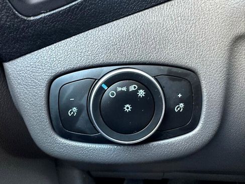 Used 2022 Ford Transit Connect XL image 12