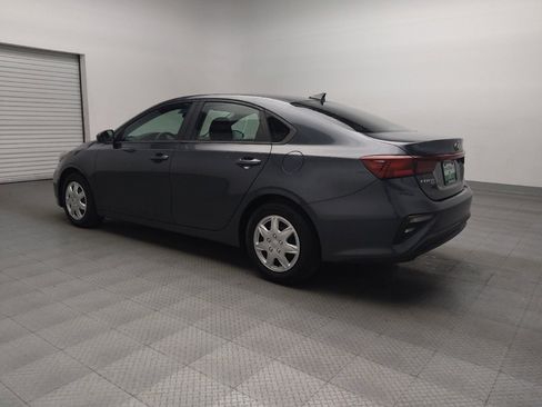 Used 2019 Kia Forte Sedan image 5
