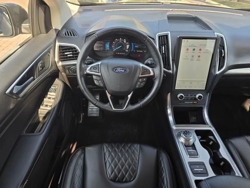 Used 2023 Ford Edge Titanium AWD/4WD image 12