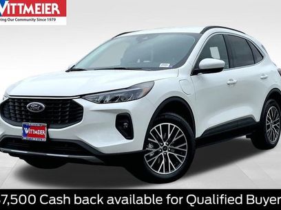 New 2025 Ford Escape Base