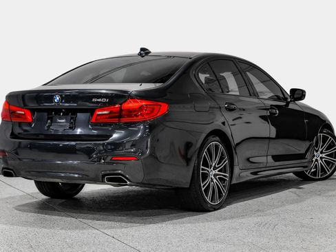 Used 2019 BMW 540i w/ M Sport Package RWD image 6