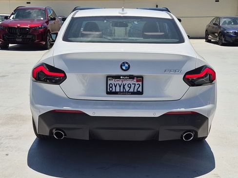 Used 2022 BMW 230i Coupe w/ Premium Package RWD image 6