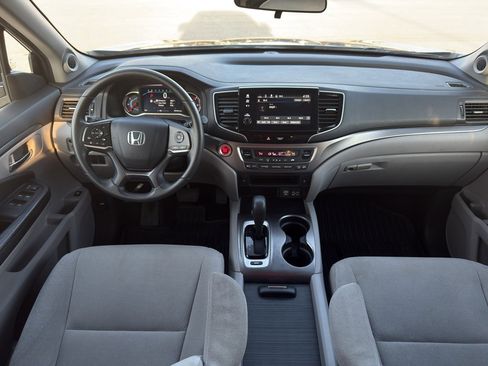 Used 2019 Honda Pilot EX image 19