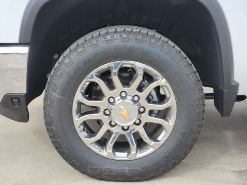 New 2026 Chevrolet Silverado 2500 LTZ w/ LTZ Premium Package image 7