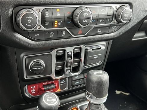 New 2025 Jeep Wrangler Willys image 24