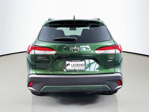 Used 2024 Toyota Corolla Cross LE w/ Moonroof Package AWD/4WD image 7