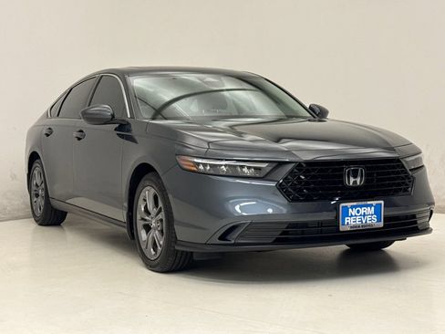Used 2024 Honda Accord EX image 4