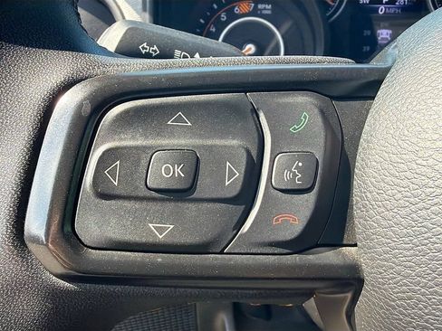 Used 2024 Jeep Wrangler Unlimited Sport AWD/4WD image 31