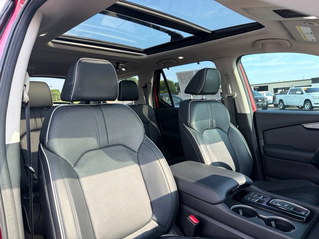 Used 2023 Honda Pilot Elite image 11