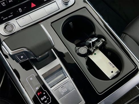 New 2026 Audi Q8 Premium Plus image 18
