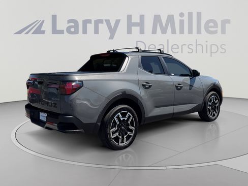 Certified 2025 Hyundai Santa Cruz Limited AWD/4WD image 5