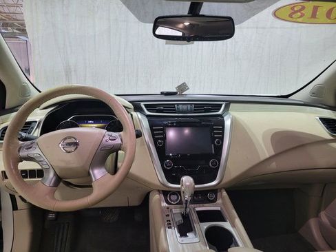 Used 2018 Nissan Murano SL image 3