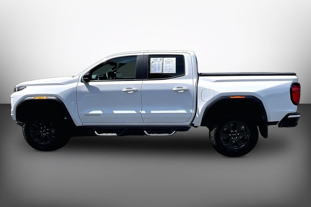 Used 2025 GMC Canyon Elevation w/ Convenience Package RWD image 5