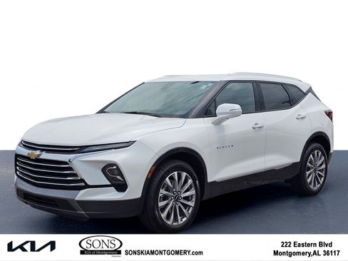 Used 2023 Chevrolet Blazer Premier FWD image 1