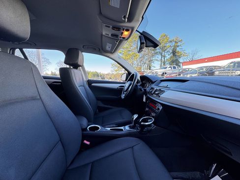 Used 2014 BMW X1 sDrive28i image 15