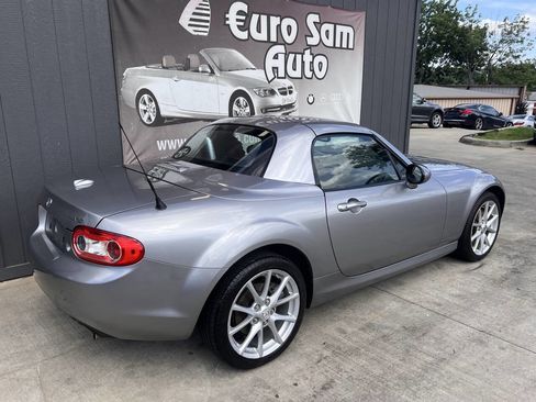 Used 2010 MAZDA MX-5 Miata Grand Touring w/ Premium Pkg image 13