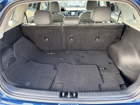 Used 2019 Kia Niro EX w/ Option Group 040 image 7