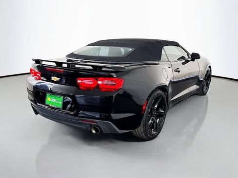 Used 2020 Chevrolet Camaro LT RWD image 11