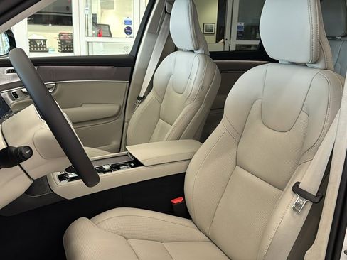 New 2026 Volvo XC90 T8 Ultra w/ Lounge Package AWD/4WD image 23
